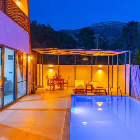 Fauna Villa Kas
